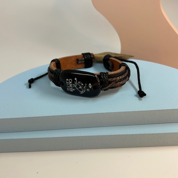 Cancer Zodiac Bracelet:Channel Your Cosmic Energy w Adjustable Zodiac Expression - Picture 1 of 5